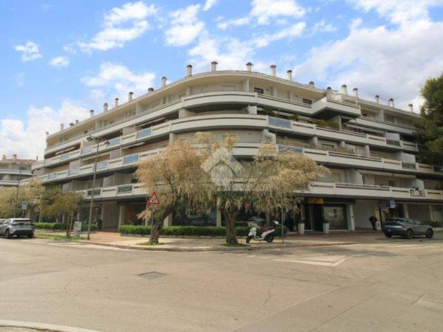 Attico in vendita a Porta Nuova, Pescara