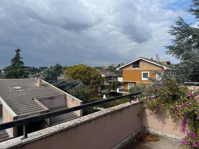 Villa Schiera in vendita a Pescara Colli, Pescara