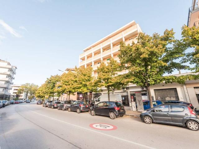 Appartamento in vendita a Pescara, Abruzzo