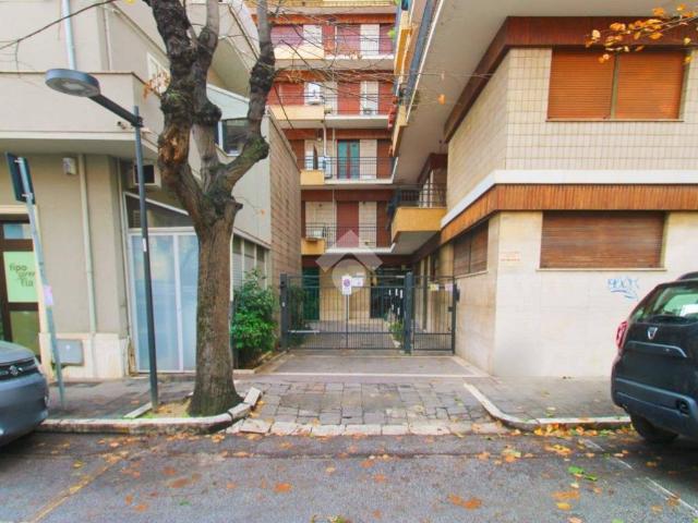 Appartamento in vendita a Pescara