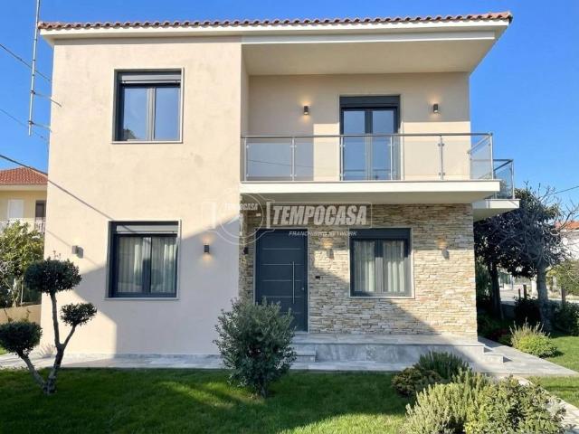 Villa Indipendente in vendita a Montesilvano, Abruzzo