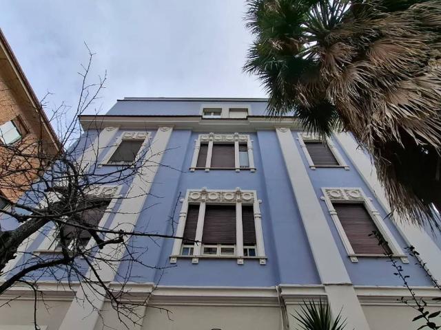 Appartamento in vendita a Pescara, Abruzzo