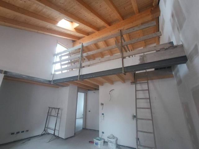 Appartamento in vendita a Bettola, Peschiera Borromeo
