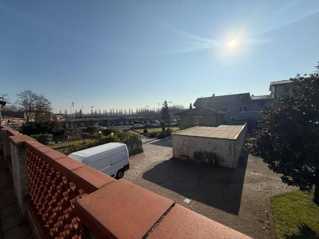 Appartamento in vendita a Mezzate, Peschiera Borromeo