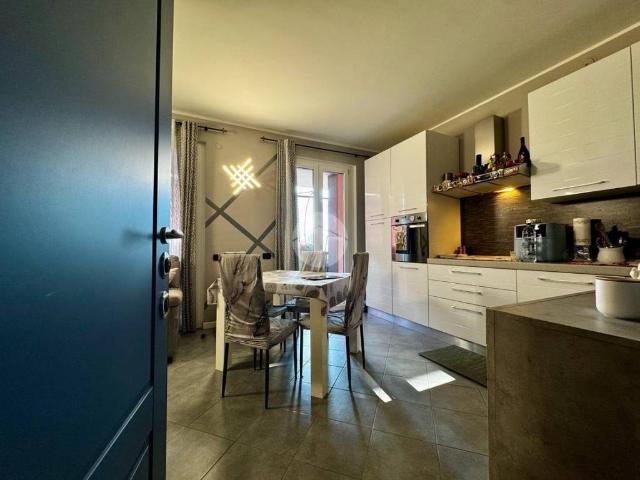 Appartamento in vendita a Bettola, Peschiera Borromeo