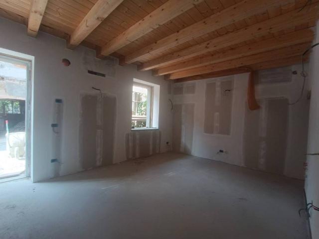Appartamento in vendita a Bettola, Peschiera Borromeo