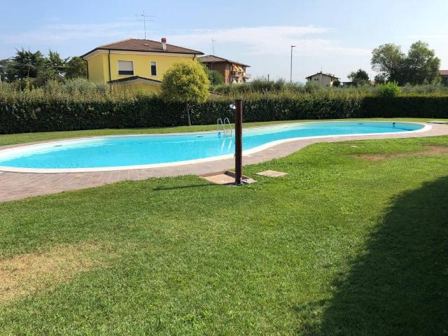 Appartamento in vendita a Peschiera Del Garda, Veneto