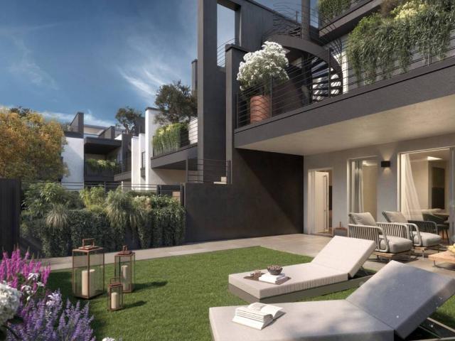 Appartamento in vendita a Peschiera Del Garda, Veneto