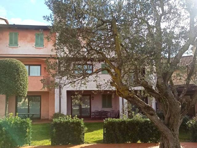 Appartamento in vendita a Peschiera Del Garda, Veneto