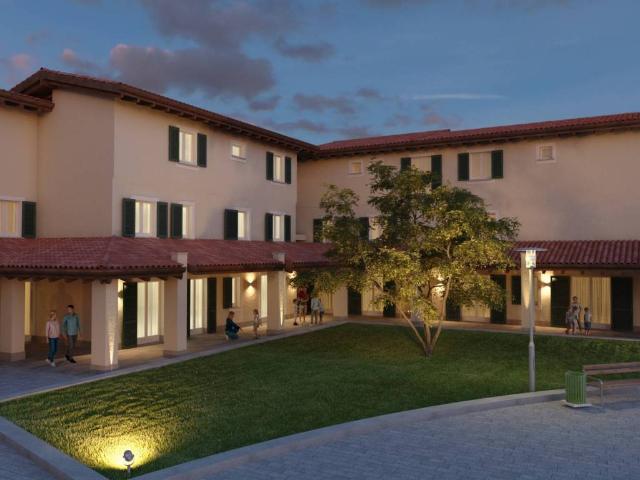 Appartamento in vendita a Peschiera Del Garda, Veneto