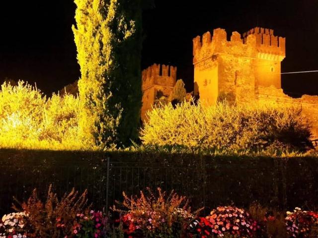 Appartamento in vendita a Peschiera Del Garda, Veneto