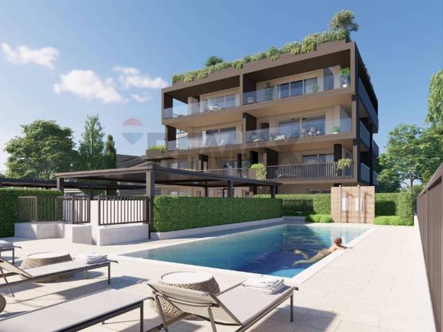 Appartamento in vendita a Peschiera Del Garda, Veneto