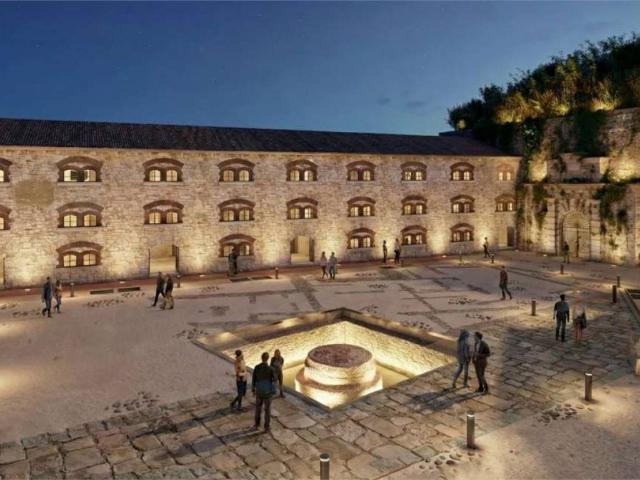 Appartamento in vendita a Peschiera Del Garda, Veneto