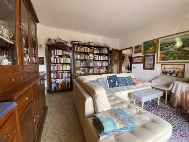 Appartamento in vendita a Peschiera del Garda, Verona