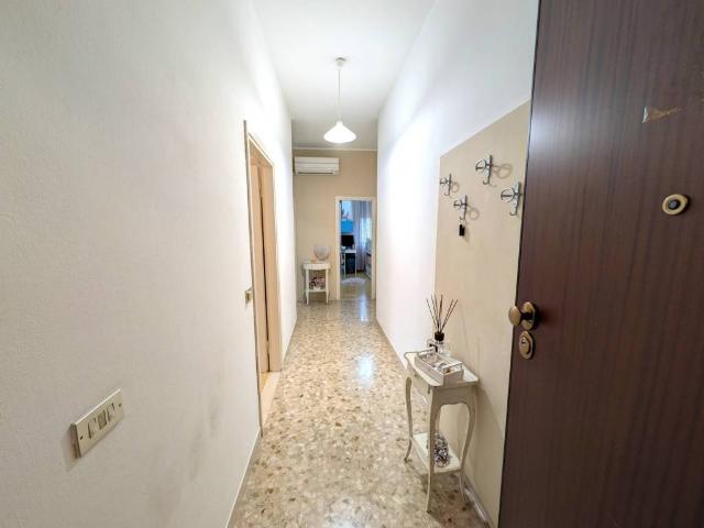 Appartamento in vendita a Peschiera del Garda, Verona