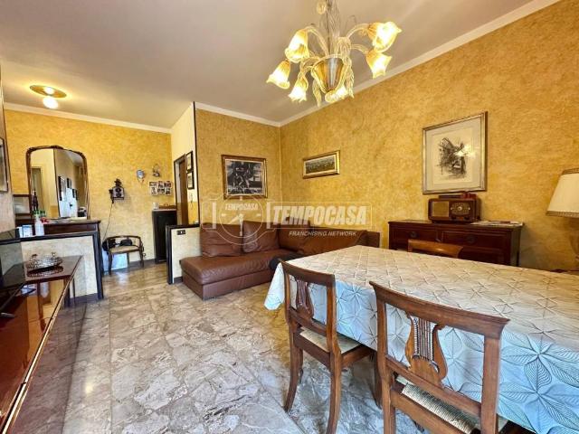 Appartamento in vendita a Peschiera Del Garda, Veneto
