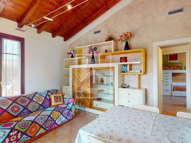 Appartamento in vendita a Peschiera Del Garda, Veneto