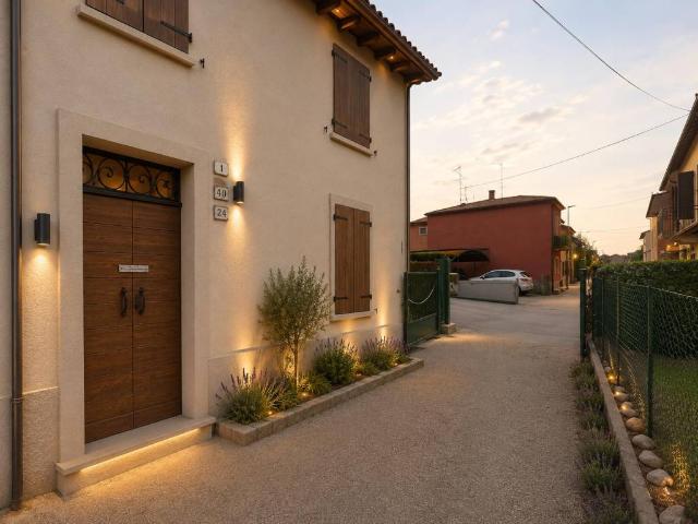 Appartamento in vendita a Peschiera Del Garda, Veneto
