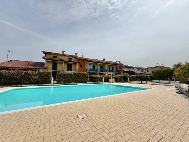 Appartamento in vendita a Peschiera Del Garda, Veneto