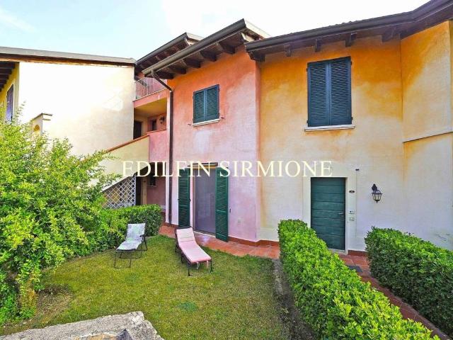 Appartamento in vendita a Peschiera Del Garda, Veneto