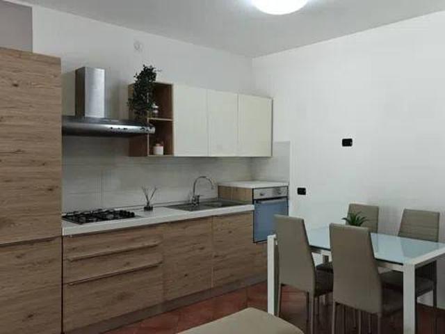 Appartamento in vendita a Peschiera Del Garda, Veneto