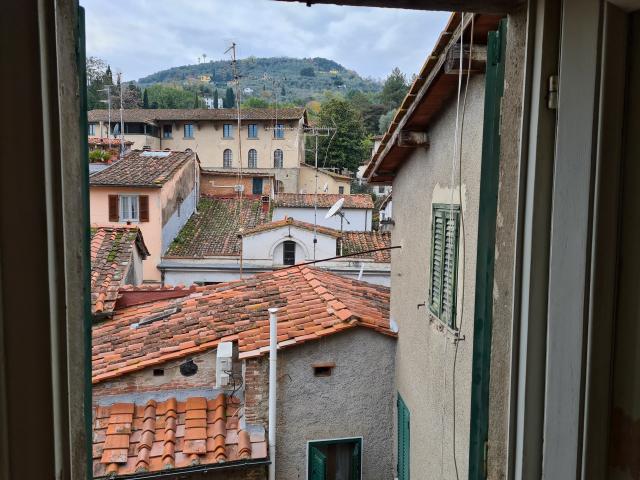 Appartamento in vendita a San Lorenzo a Cerreto, Uzzano E Castello