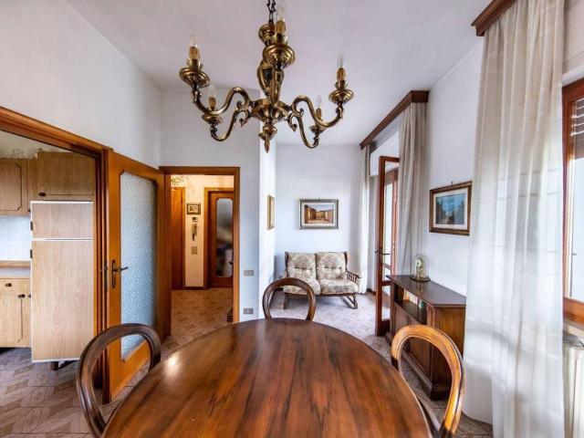Appartamento in vendita a Uzzano E Castello, Toscana