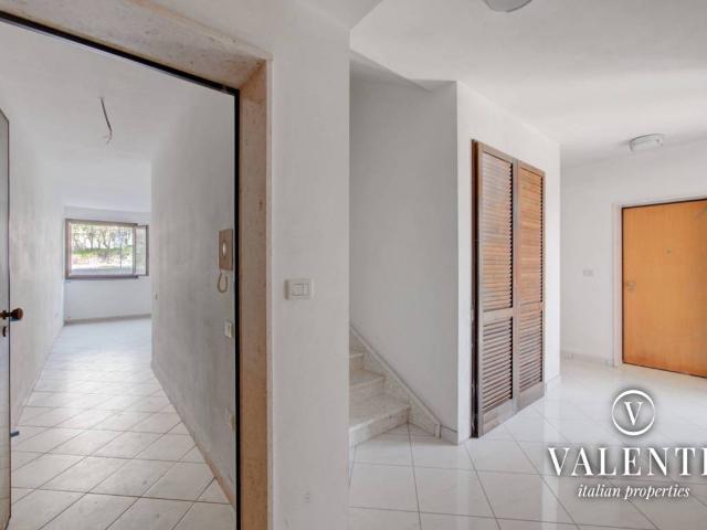 Appartamento in vendita a Uzzano E Castello, Toscana