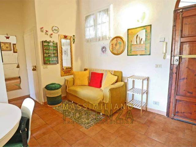 Appartamento in vendita a Uzzano E Castello, Toscana