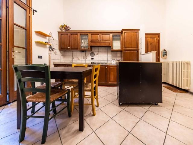 Appartamento in vendita a Collecchio, Uzzano E Castello