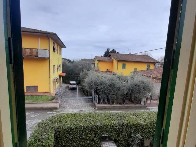 Appartamento in vendita a Ricciano, Uzzano E Castello