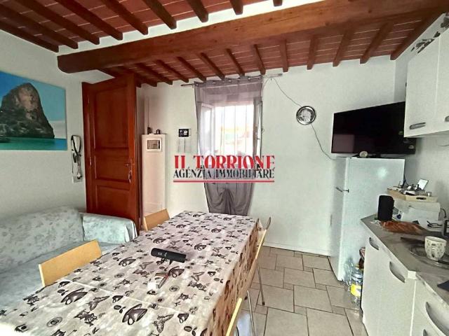 Appartamento in vendita a Alberghi, Uzzano E Castello