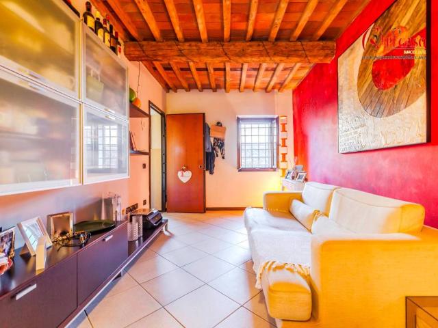 Appartamento in vendita a Colle del Lupo, Uzzano E Castello
