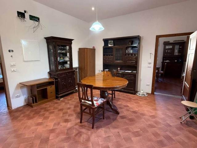 Appartamento in vendita a Ricciano, Uzzano E Castello