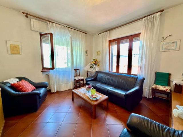 Appartamento in vendita a Santa Margherita, Pescia