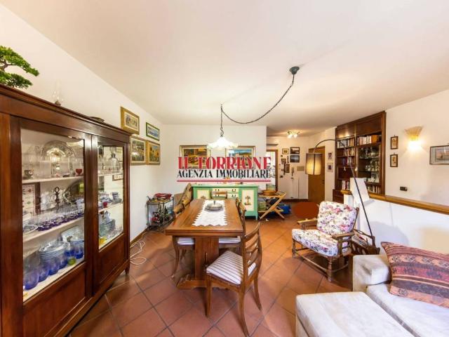 Appartamento in vendita a Uzzano E Castello, Toscana