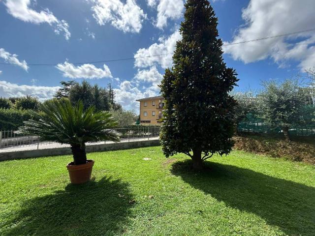 Appartamento in vendita a Castellare, Pescia