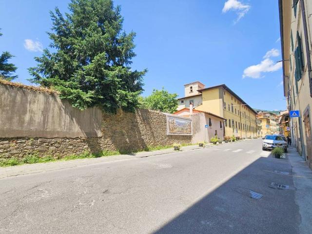 Appartamento in vendita a Ricciano, Uzzano E Castello