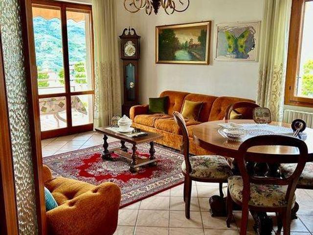 Appartamento in vendita a Uzzano E Castello, Pistoia