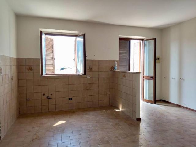 Appartamento in vendita a Uzzano, Forone