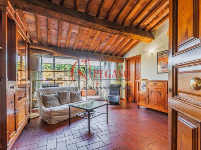 Appartamento in vendita a Uzzano E Castello, Toscana