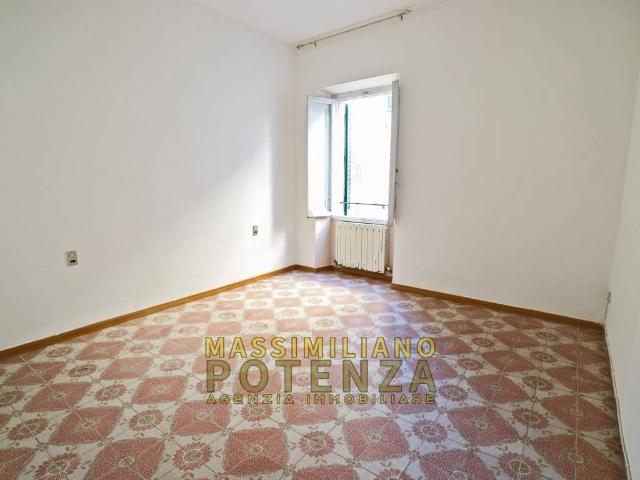 Appartamento in vendita a Ricciano, Uzzano E Castello