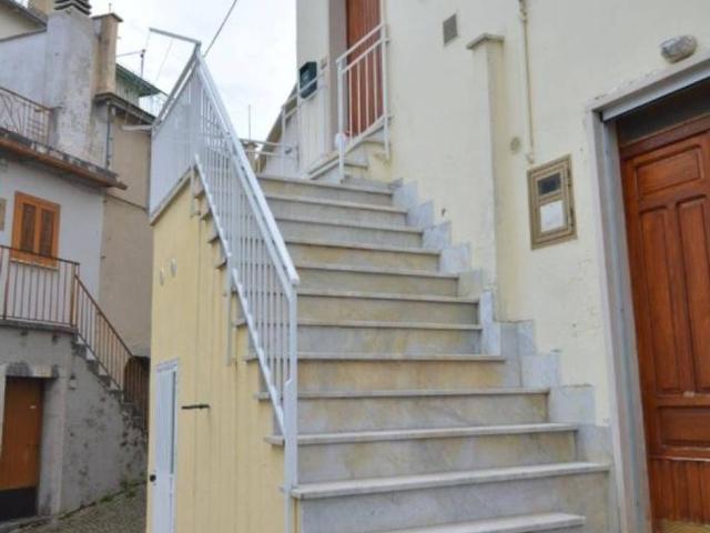 Appartamento in vendita a Pescopagano, Basilicata