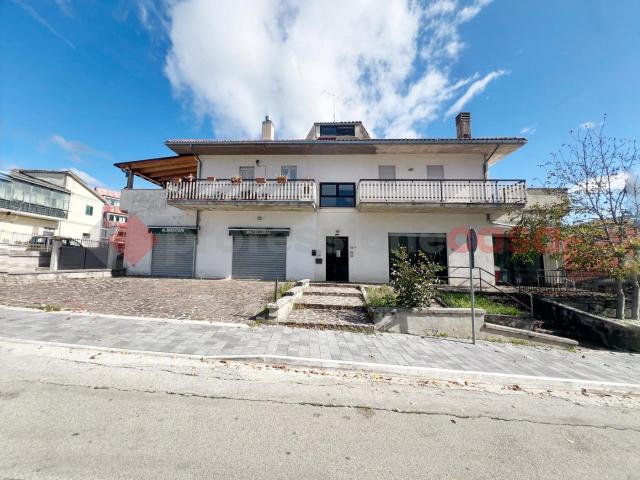 Appartamento in vendita a Pescorocchiano, Lazio