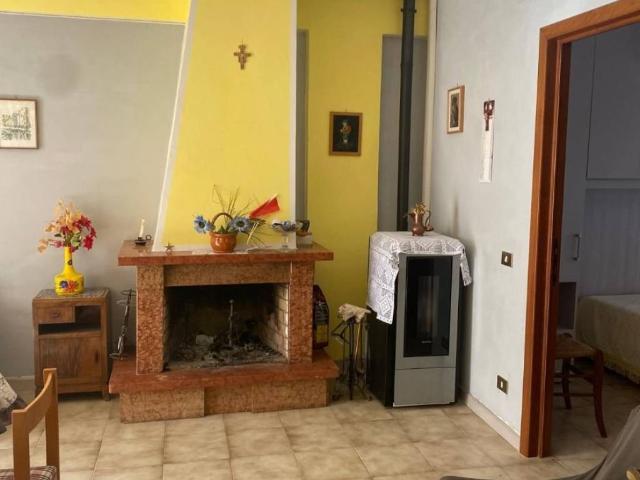 Appartamento in vendita a Pescorocchiano, Lazio