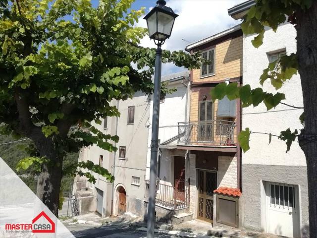 Appartamento in vendita a Pescosolido, Lazio