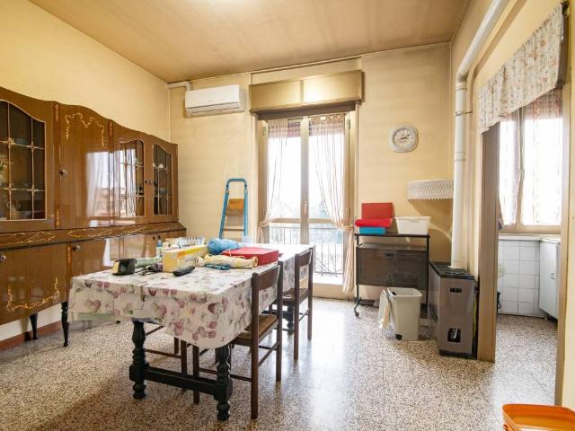 Appartamento in vendita a Pessano Con Bornago, Lombardia