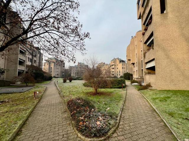 Appartamento in vendita a Pessano Con Bornago, Lombardia