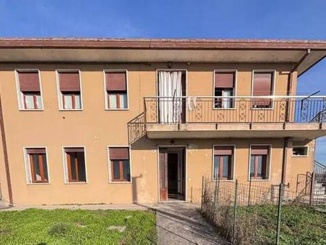 Appartamento in vendita a Piacenza D'adige, Veneto