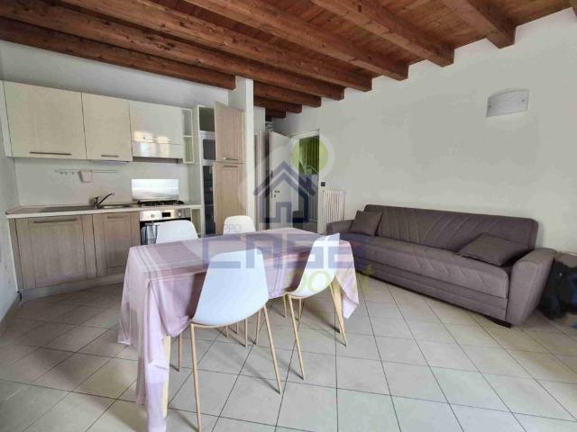 Appartamento in vendita a Infrangibile, Piacenza
